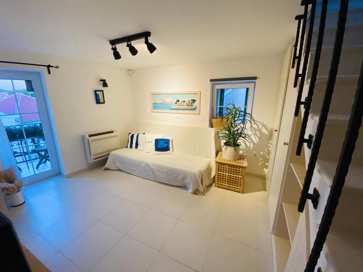 Willa Tribunj House Zewnętrze zdjęcie